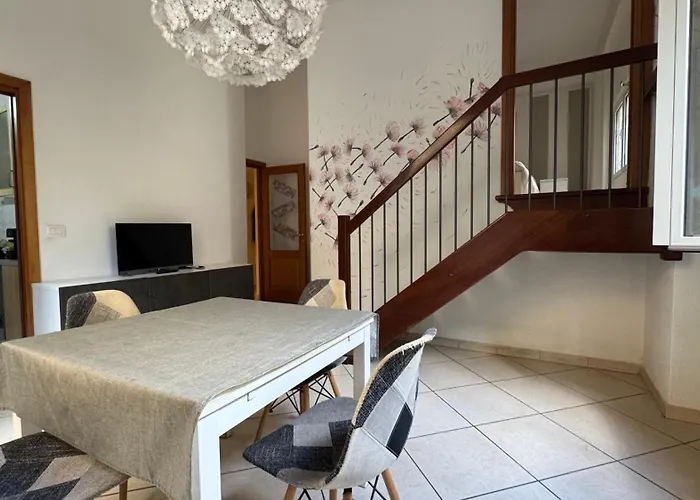 5 Min Dal Mare Grazioso Trilocale * Alassio