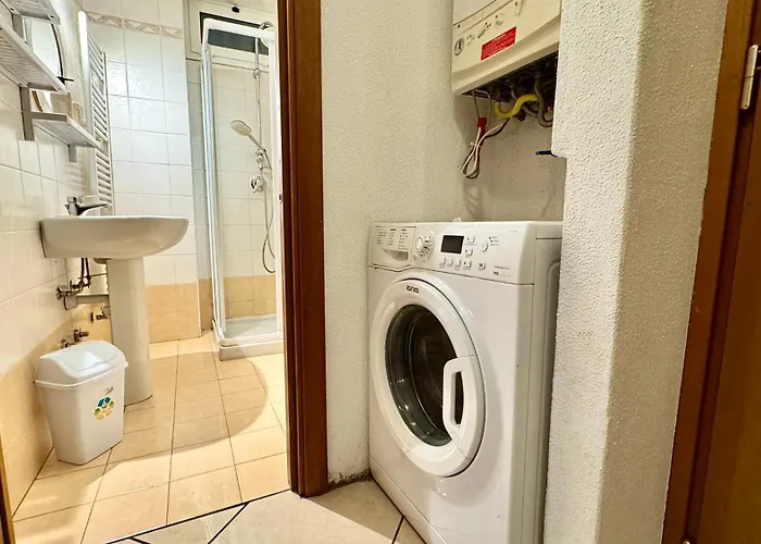 5 Min Dal Mare Grazioso Trilocale Apartment